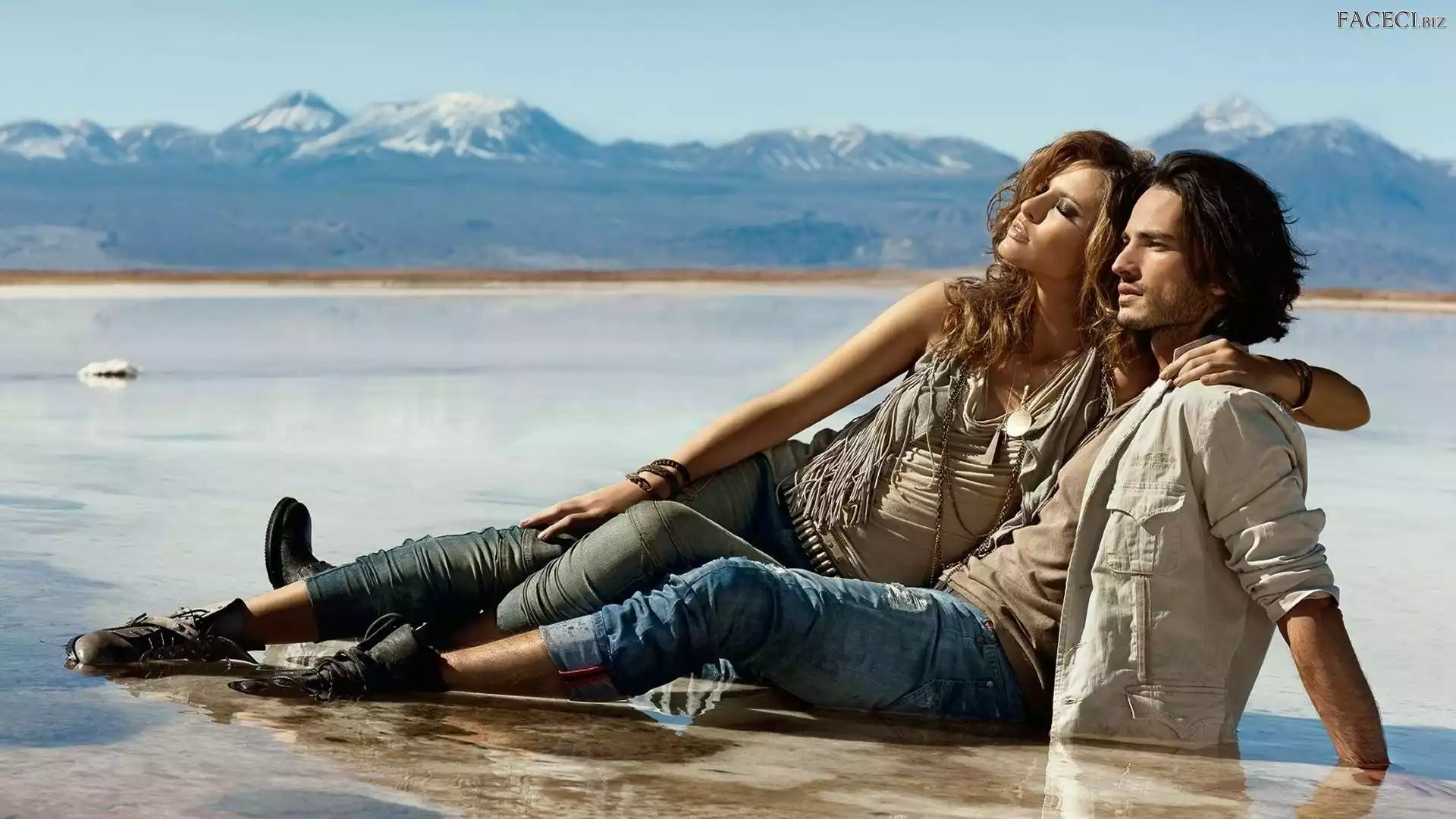 Mężczyzna, Góry, Kobieta, Rzeka